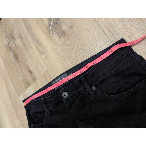 14 Torrid Sky High Skinny Crop Jeans Black - Picture 4 of 6